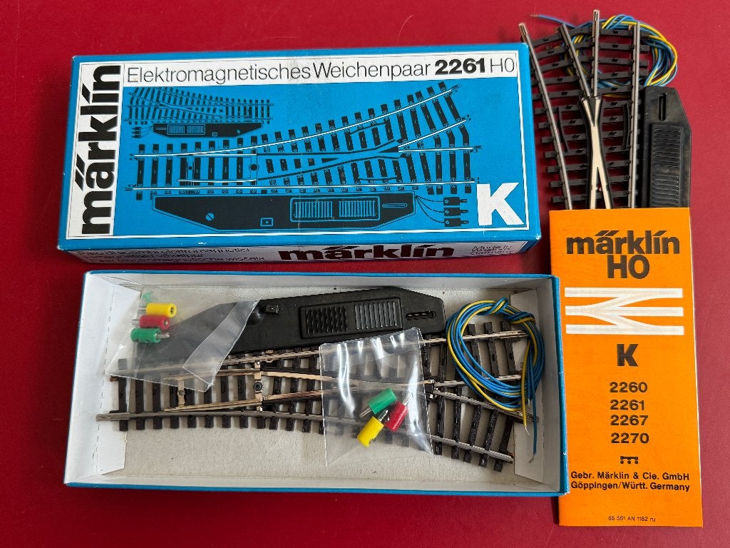 MARKLIN - 10 Rechte sporen en 2 Wissels (Nieuw), Ophalen of Verzenden, Nieuw, Rails, Märklin