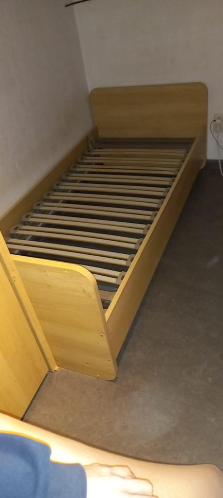 1 persoonsbed, Huis en Inrichting, Slaapkamer | Bedden, Ophalen, 90 cm, Eenpersoons, Bruin