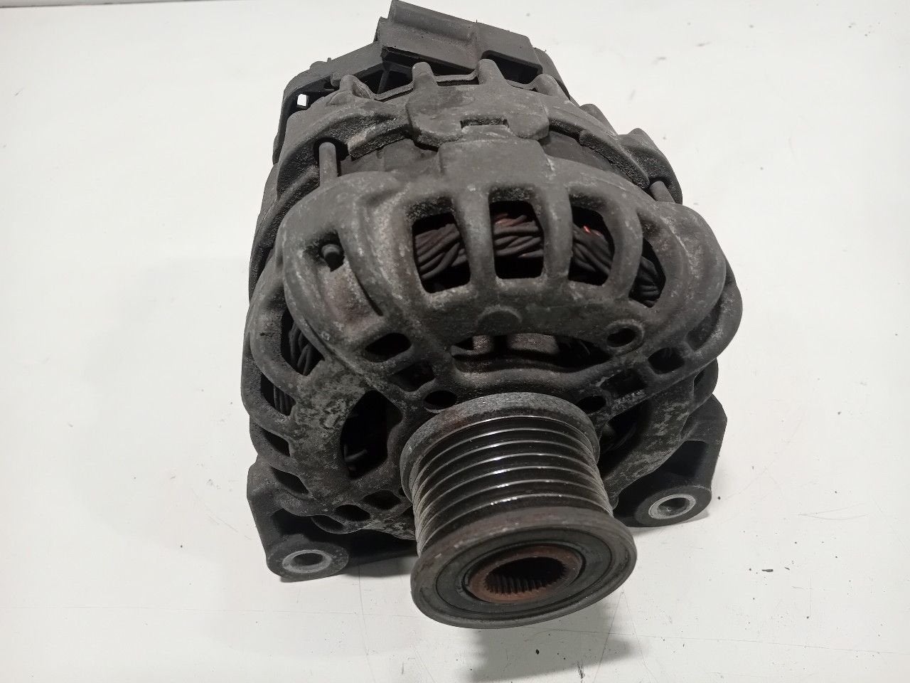 Dynamo Smart Forfour, Autos : Pièces & Accessoires, Onderdelen@venauto.nl, Van der Ven Autorecycling B.V., Ettenseweg 76, 4706 PB Roosendaal, The Netherlands