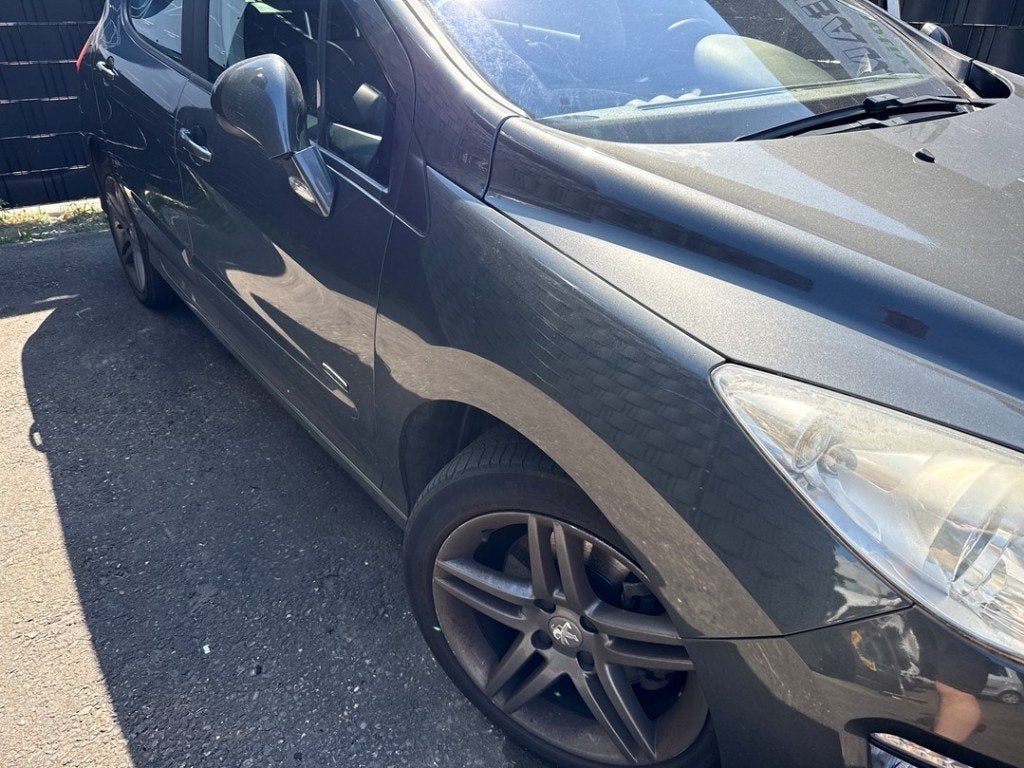 AILE AVANT DROITE Peugeot 308 (4A / C) (|7841Y1|), Autos : Pièces & Accessoires, Kontakt-peugeot@peugeot.com, Garde-boue, Utilisé