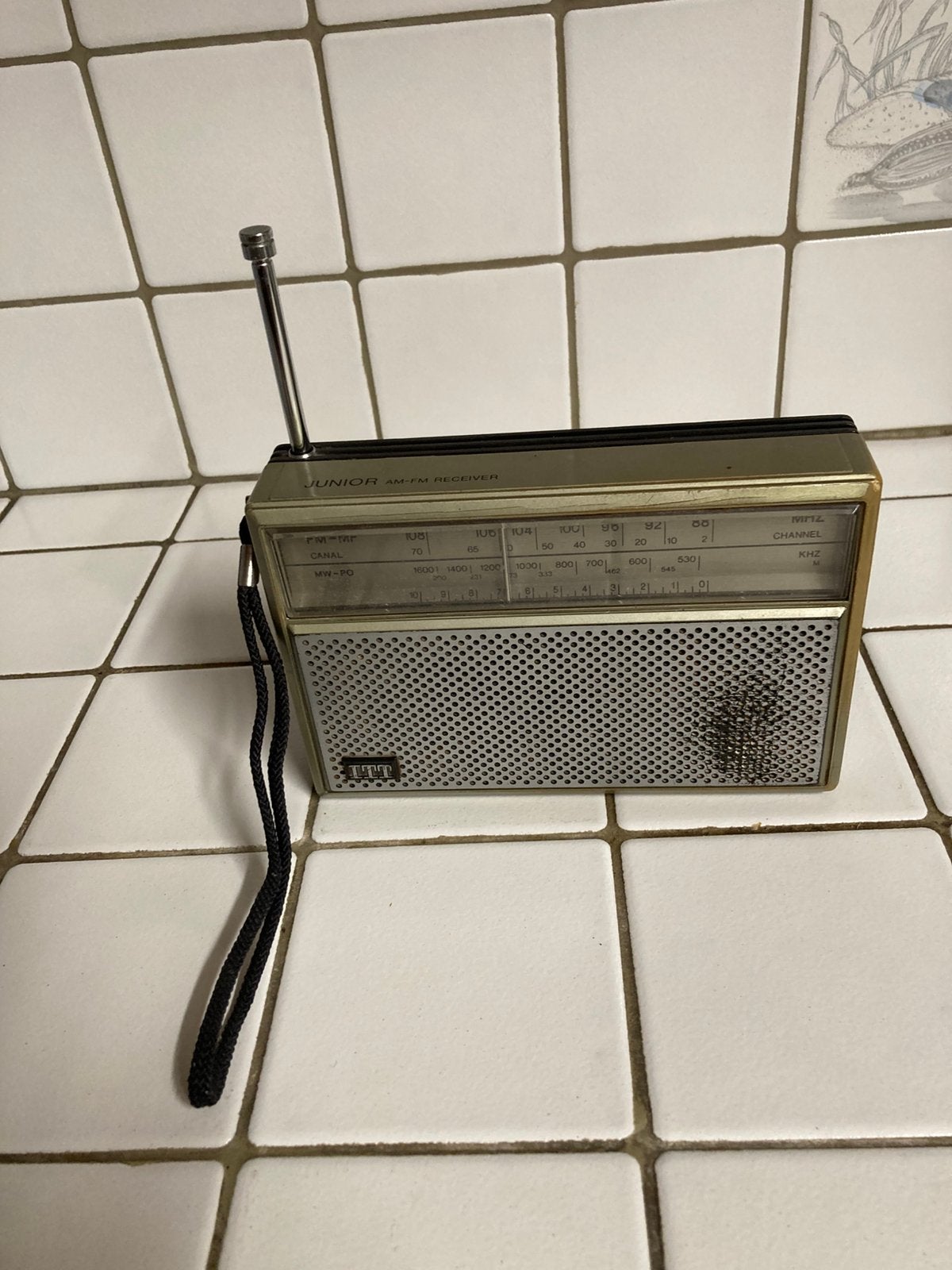 Ancien récepteur AM-FM ITT Junior, Enlèvement ou Envoi, Utilisé, Transistor