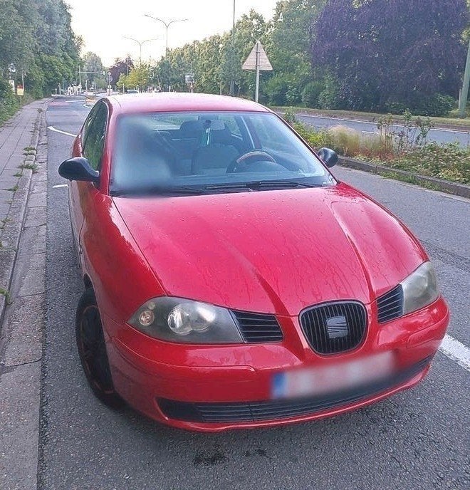 Seat Ibiza 1.4 essence 75ch, LEZ ok, vendue dans l'état, Auto's, Seat, Voorwielaandrijving, Stof, Ibiza, Handgeschakeld