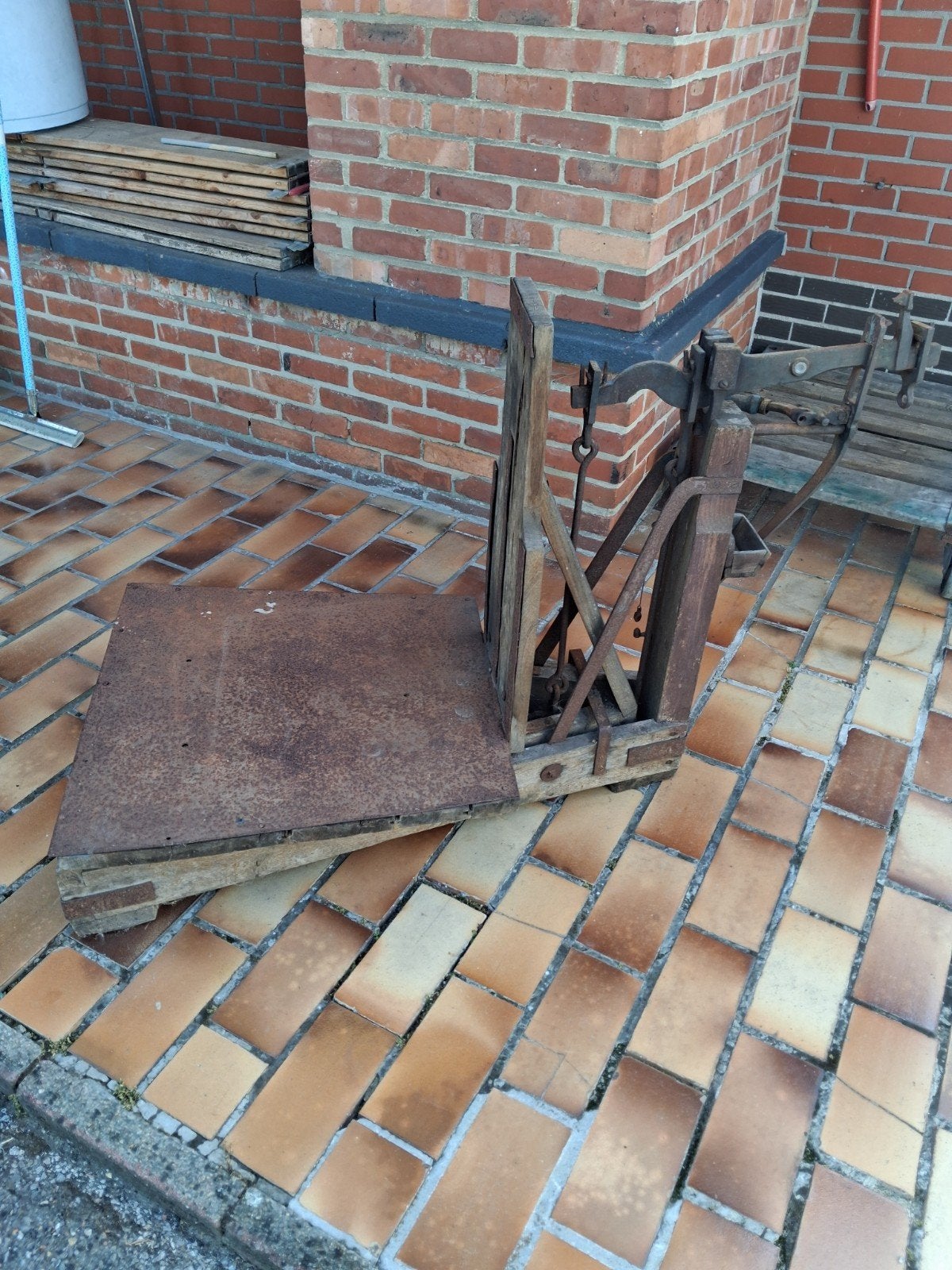 oude basculle, Enlèvement