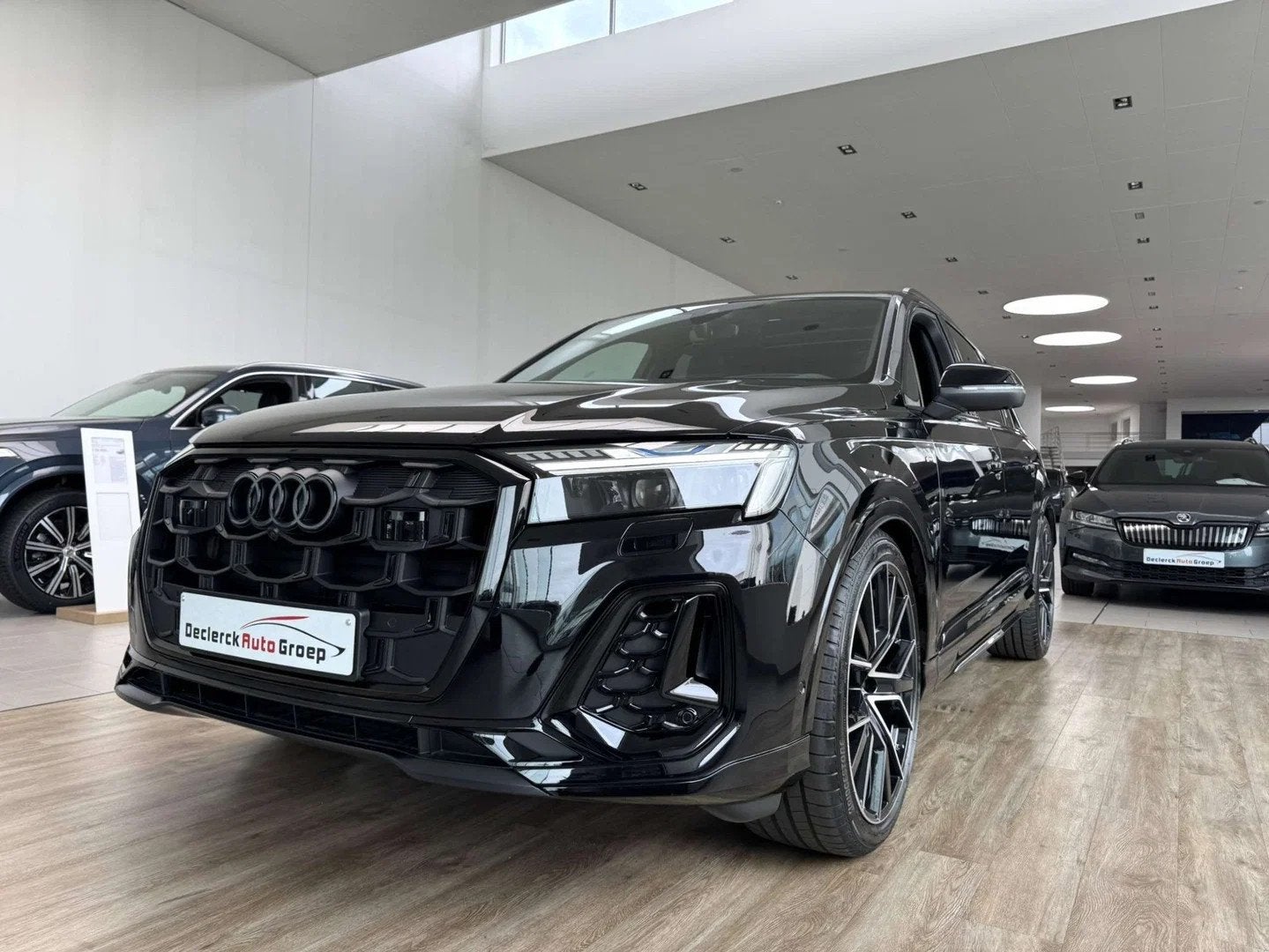 Audi Q7 50TDI V6*S-LINE*FULL OPTION*MODEL 2025 & TOPWAGEN!, Autos, Achat, 2275 kg, Euro 6, 7 places