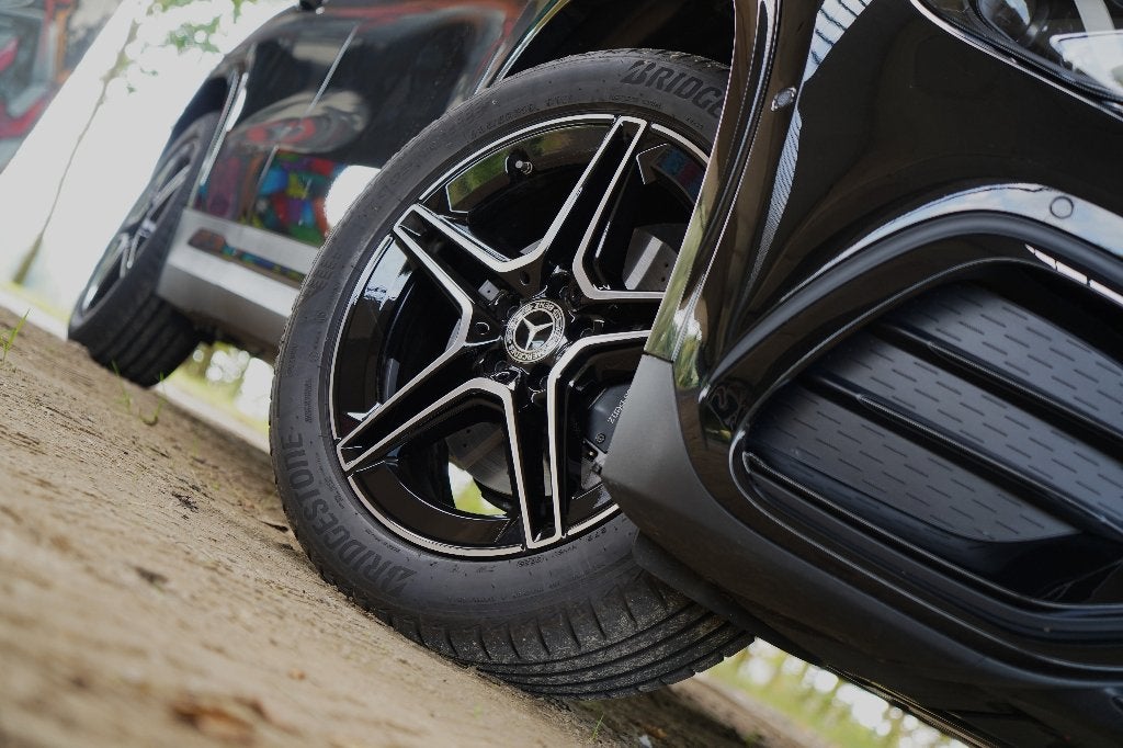 Prachtige Mercedes GLA 200 AMG-Line 1600km NIEUW!, Auto's, Zwart, Bedrijf, 5 deurs, SUV of Terreinwagen