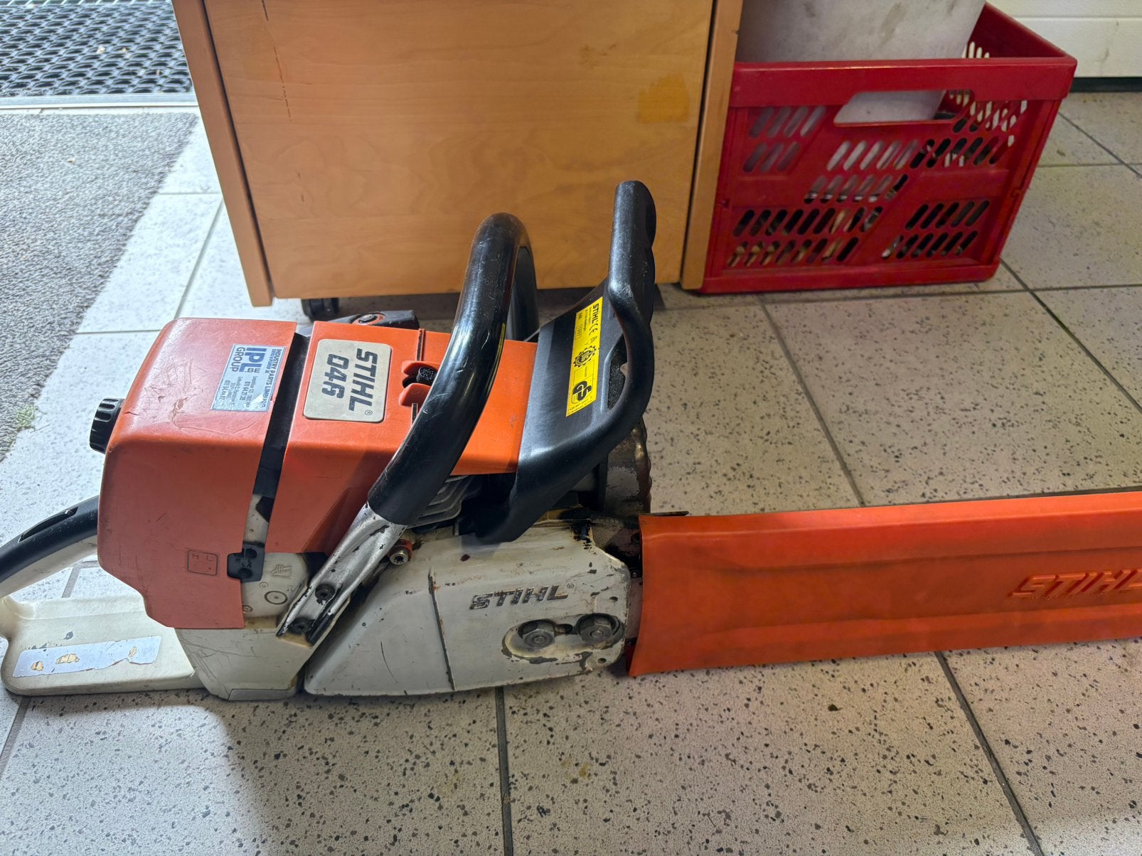 Stihl motor kettingzaag professioneel type 046, Ophalen, Zo goed als nieuw, Kettingzaag