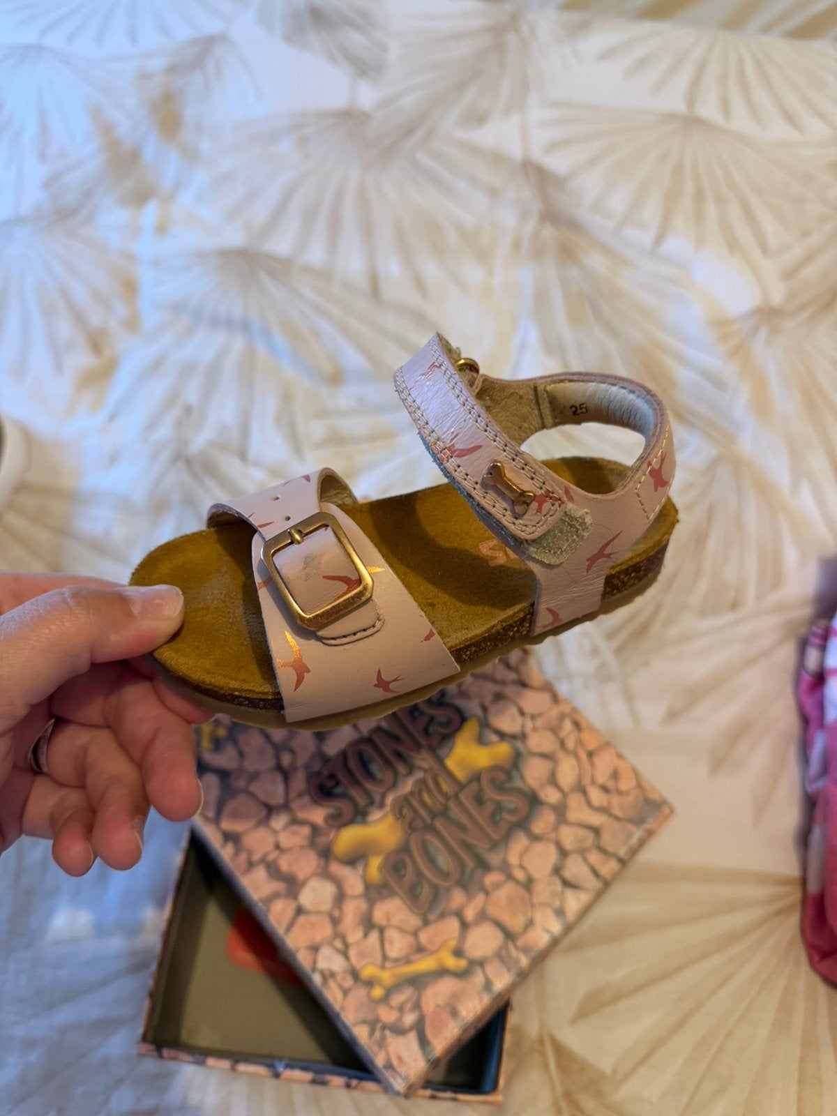 Mooie meisjes sandalen maat 25, Meisje, Overige typen, Nieuw, Ophalen of Verzenden