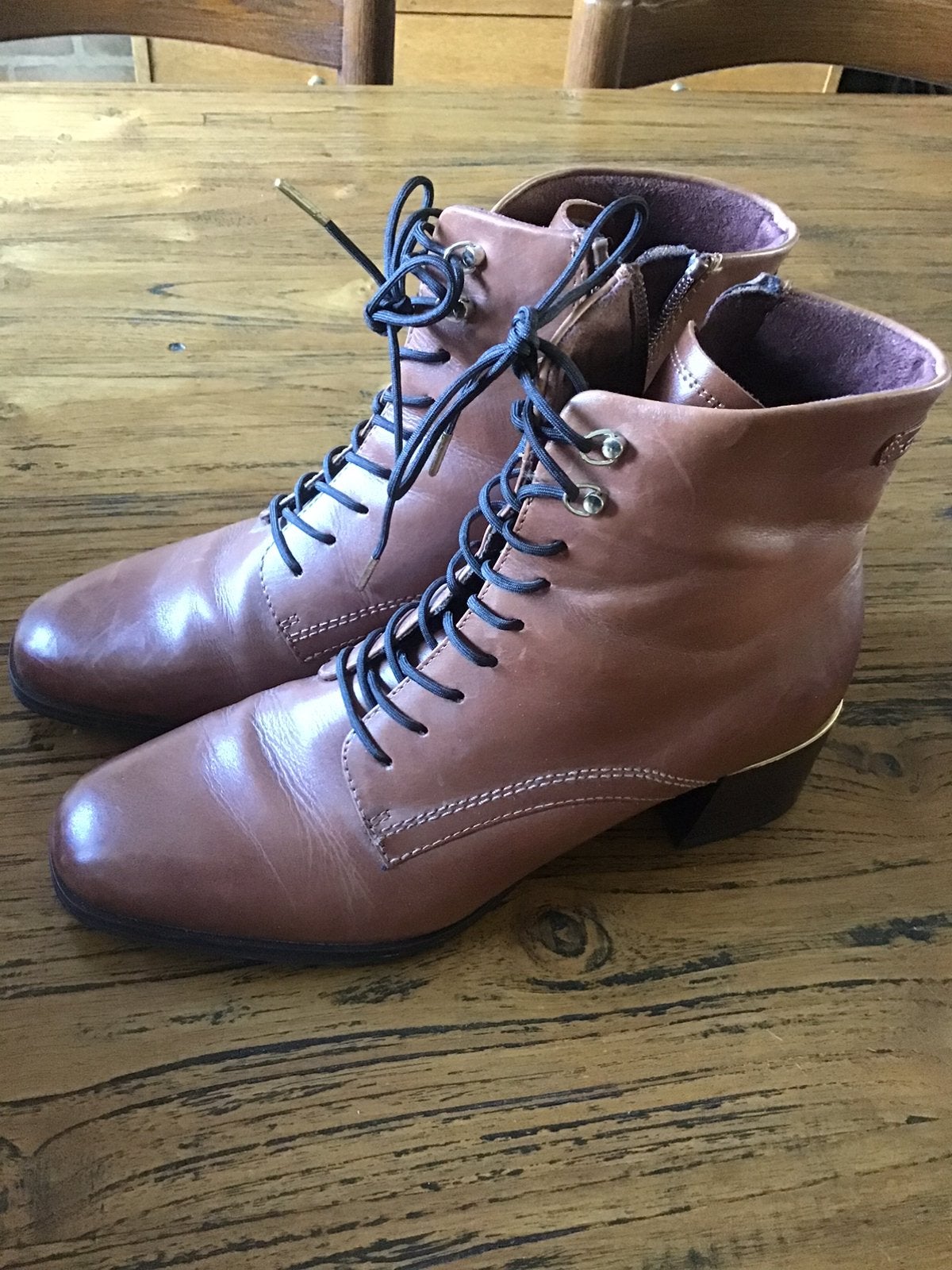 Enkellaarsjes39 leder, Enlèvement ou Envoi, Comme neuf