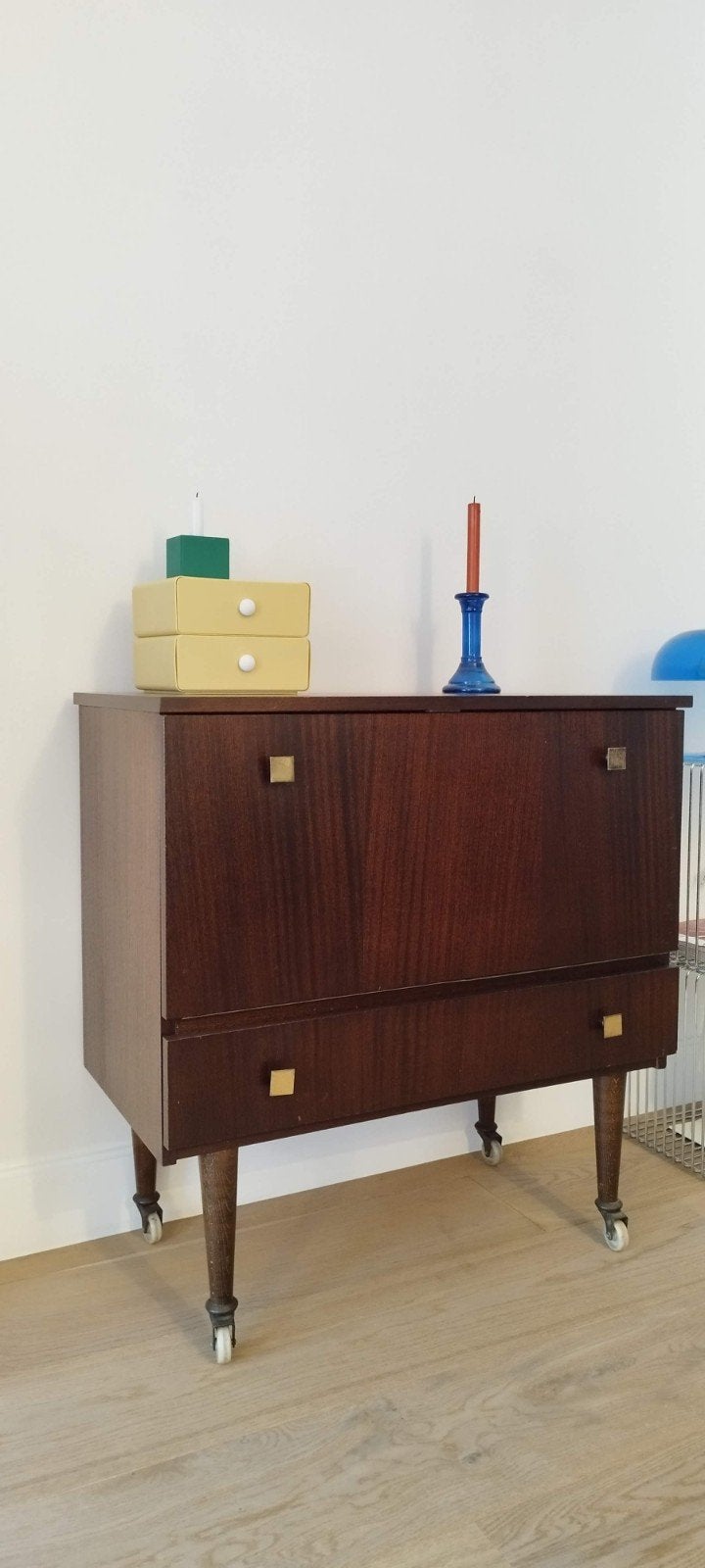 Commode basse vintage rétro en palissandre, Enlèvement