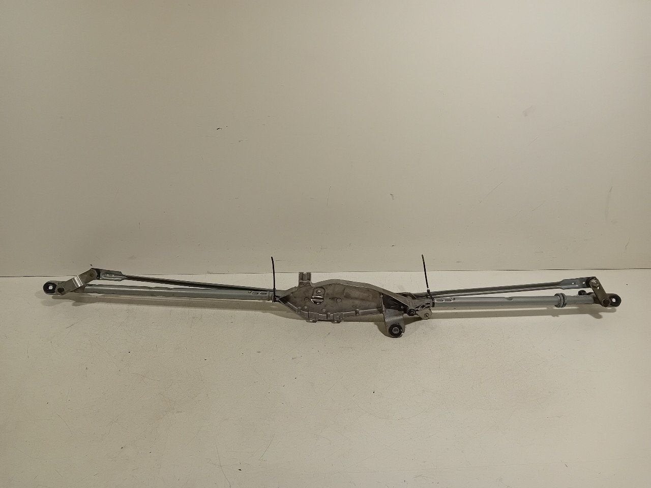 Ruitenwisser mechaniek voor Opel Astra, Onderdelen@venauto.nl, Van der Ven Autorecycling B.V., Gebruikt, Ettenseweg 76, 4706 PB Roosendaal, The Netherlands