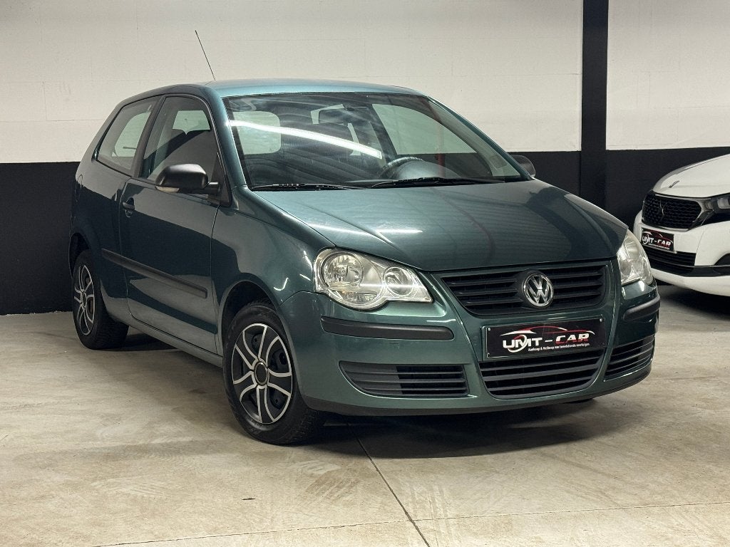 VOLKSWAGEN POLO 1.2i BENZINE/NIEUWE DISTRIBUTIE+KOPPELING✅, Auto's, Volkswagen, Voorwielaandrijving, Stof, 4 cilinders, 1198 cc