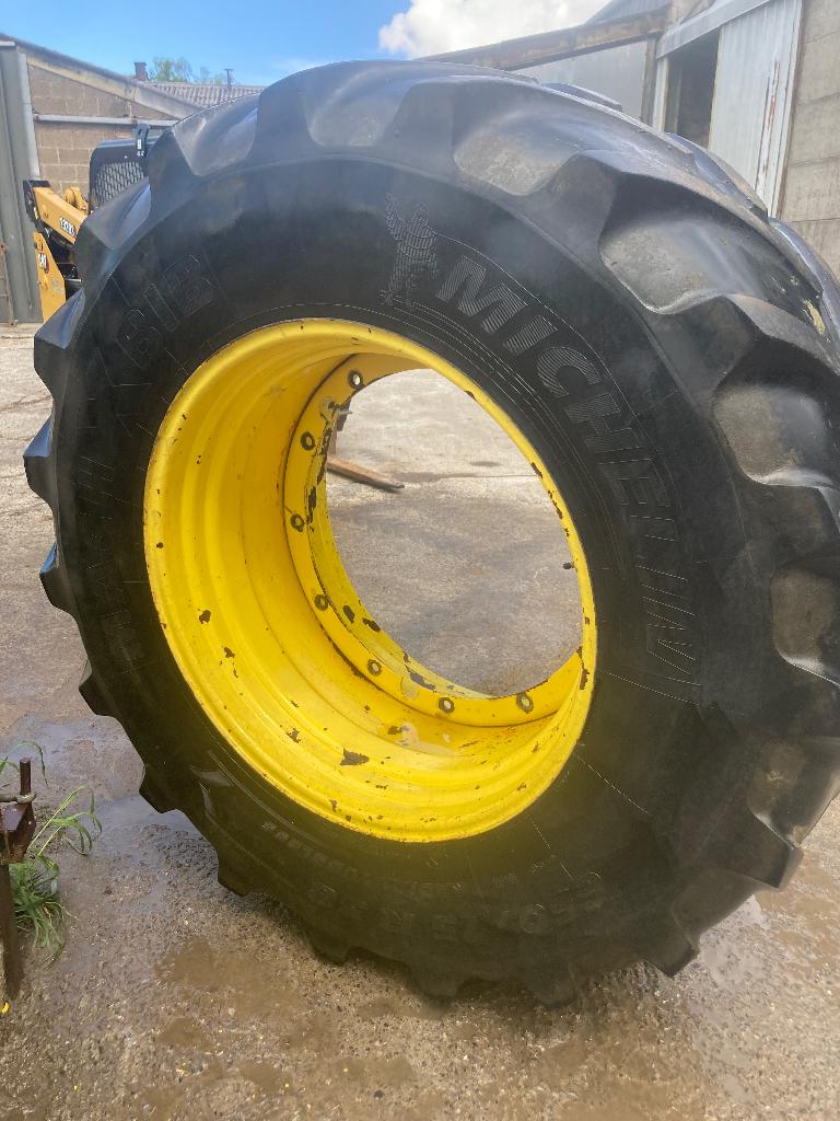 Roue pour John deere, Enlèvement
