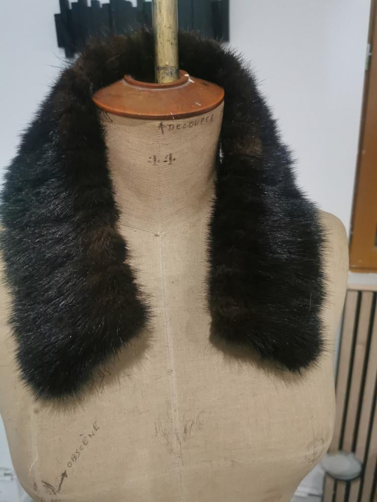 Col long en vison véritable brun foncé élégant vintage, Enlèvement ou Envoi