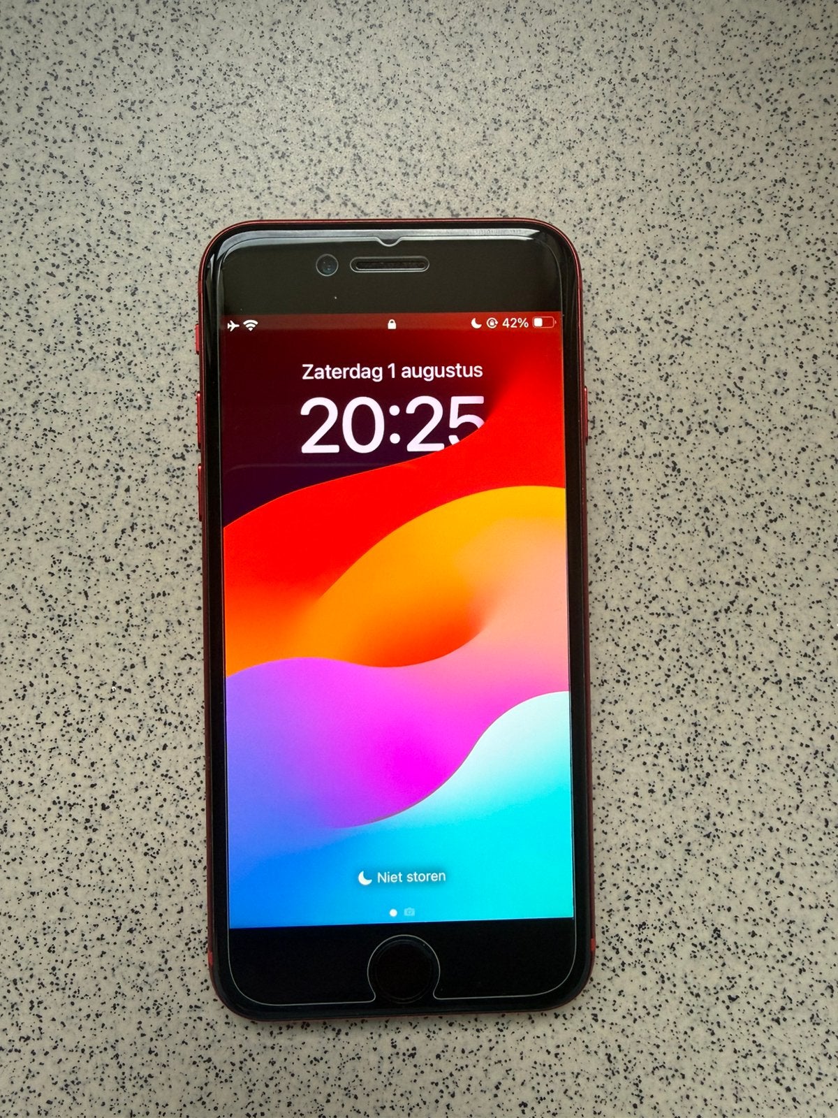 iPhone SE (2020) - Product RED - Zo goed als nieuw, Ophalen, 128 GB, Zo goed als nieuw, 84 %
