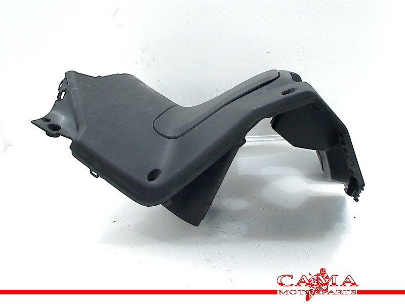 BOUCLIER DE JAMBE YP 250 R X-MAX 2005-2009 (YP250R 5GJ), Dhr. S. di Majo, Utilisé, Info@cama-motorparts.nl, P.J. Troelstraweg 8 8
3144 CX  MAASSLUIS, NL
