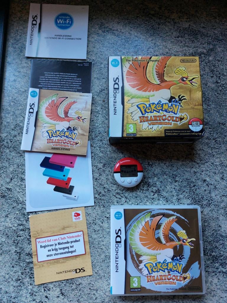 Pokémon HeartGold Nintendo DS COMPLEET + Werkende Pokéwalker, Games en Spelcomputers, 1 speler, Zo goed als nieuw, Vanaf 3 jaar