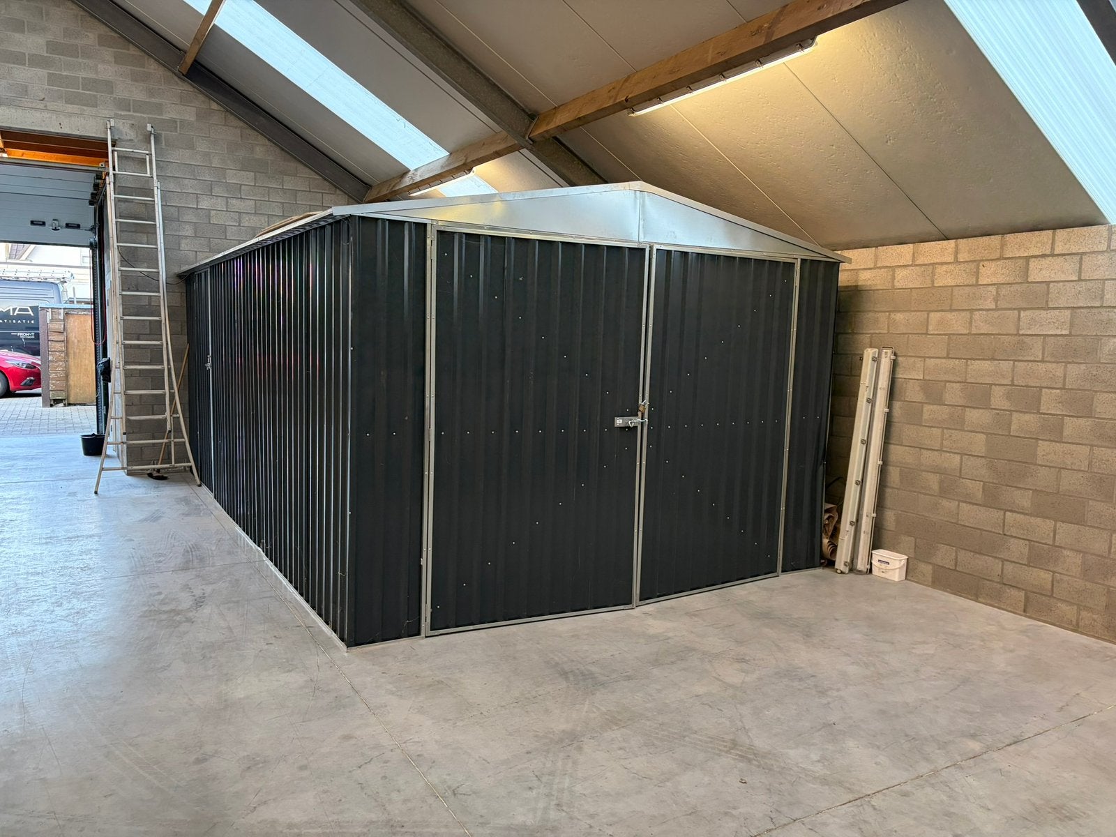 Prefab garage, Ophalen, Zo goed als nieuw