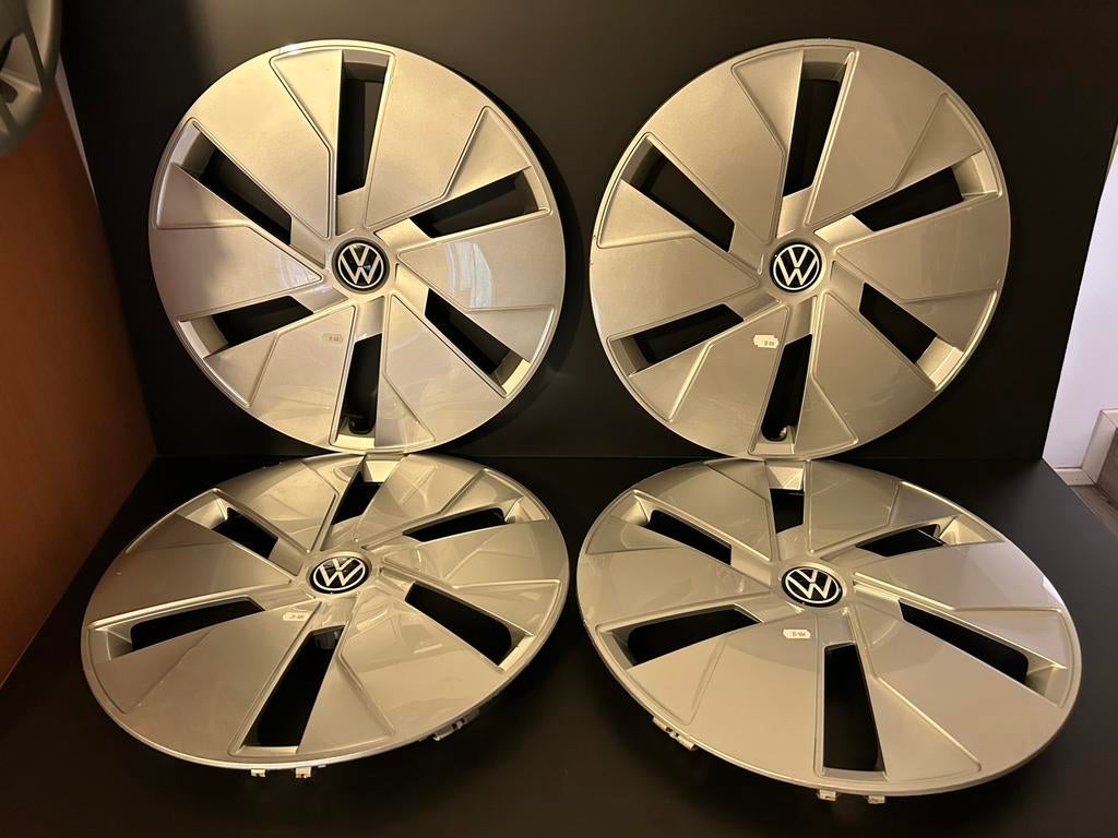 4 enjoliveurs vw ID 3 18", Autos : Divers, Enjoliveurs, Comme neuf, Enlèvement ou Envoi