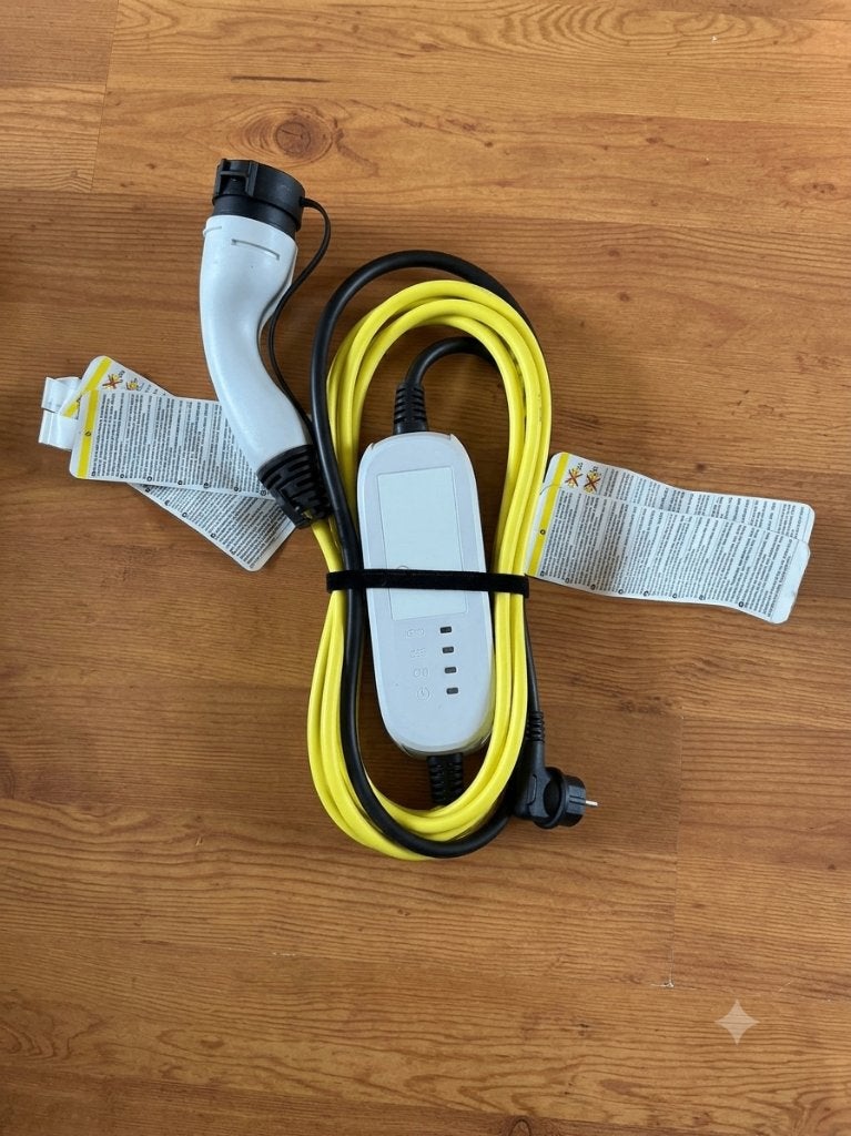 Chargeur domestique 230 V d'origine  VW - Audi/Skoda EV/PHEV, Enlèvement ou Envoi, Neuf, Borne de recharge et Câble de charge