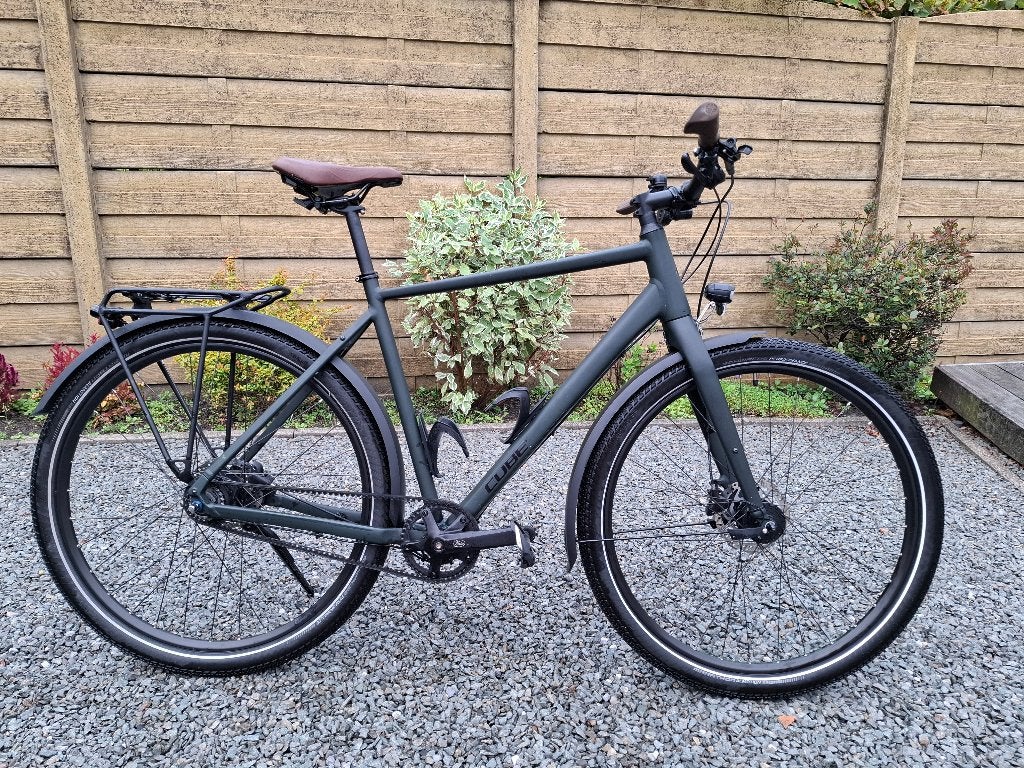 CUBE TRAVEL PRO (maat M), Ophalen, Zo goed als nieuw, Aluminium