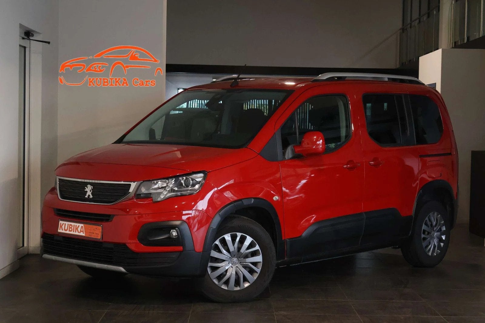 Peugeot Rifter Rifter 1.2 PureTech ParkS Navi CruiseC Garant, Autos, Peugeot, Rouge, Achat, Euro 6, Entreprise