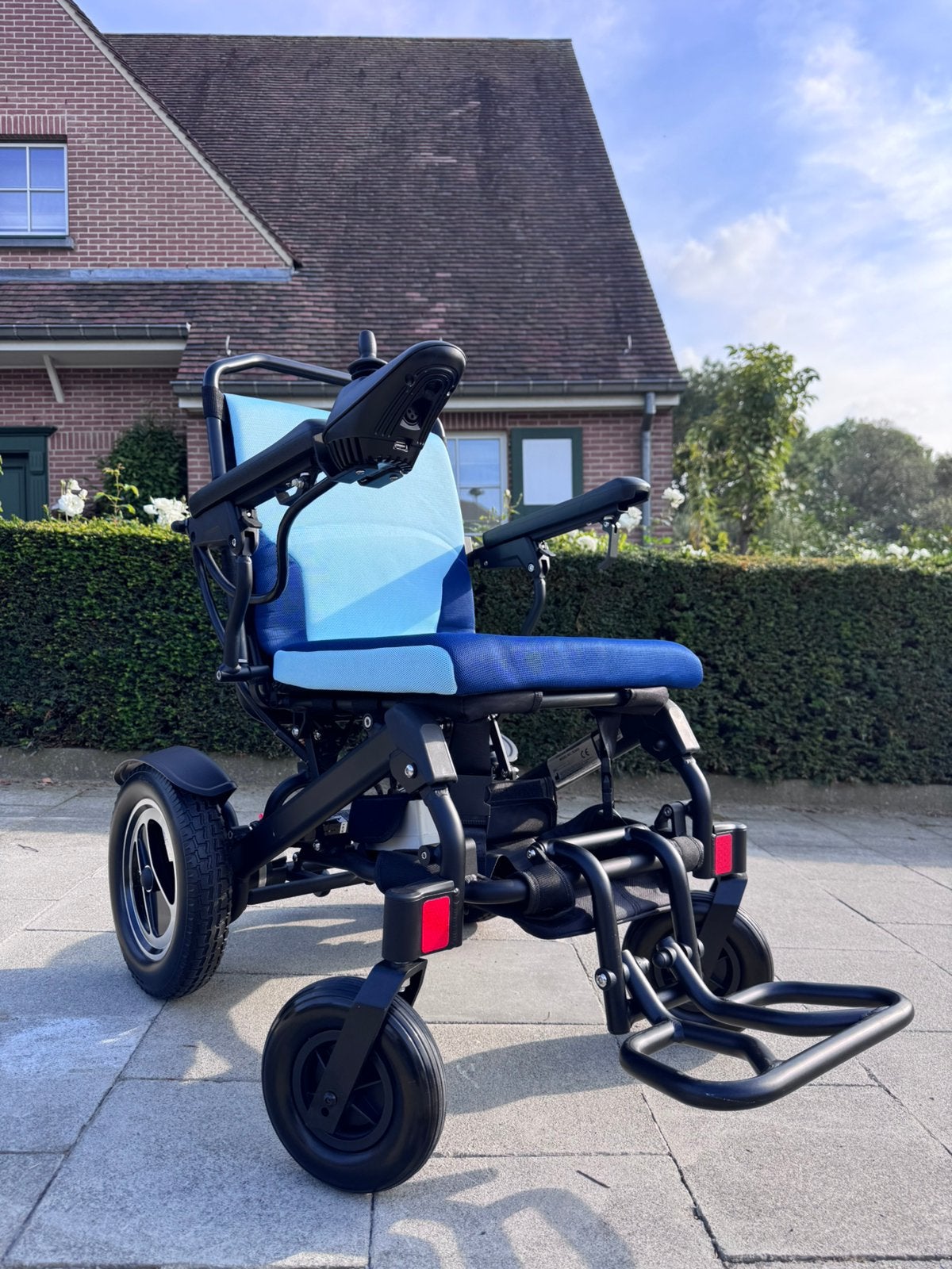 Nieuwe Elektrische Rolstoel Opvouwbaar lichtgewicht rolwagen, Diversen, Ophalen of Verzenden, Inklapbaar, Zo goed als nieuw, Elektrische rolstoel