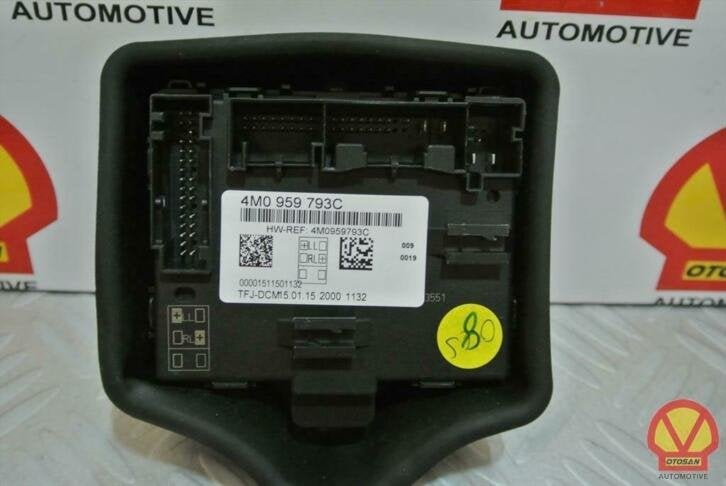 audi a4 s4 8w deur portier module 4m0959793c, Gebruikt, AUDI AG, Auto-Union-Strasse 1
85045  Ingolstadt, DE, Audi