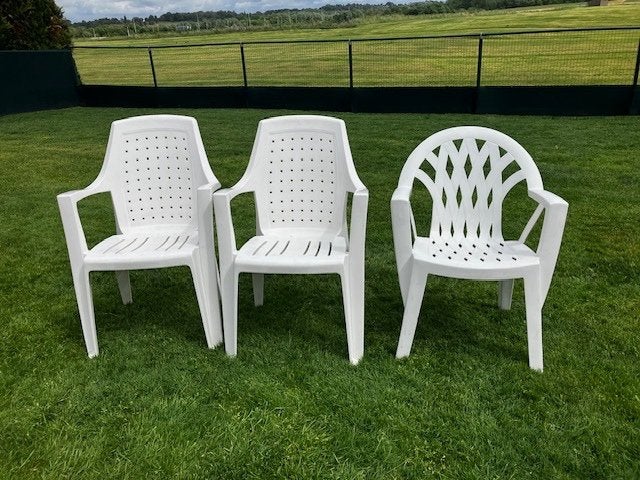 3 witte tuinstoelen, Jardin & Terrasse, Chaises de jardin, Enlèvement, Utilisé, Synthétique, Empilable