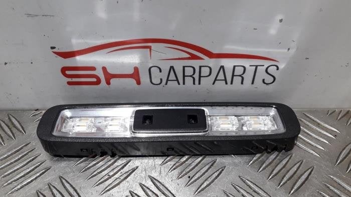 Eclairage intérieur arrière d'un Mercedes C-Klasse, 3 mois de garantie, Utilisé, -, -