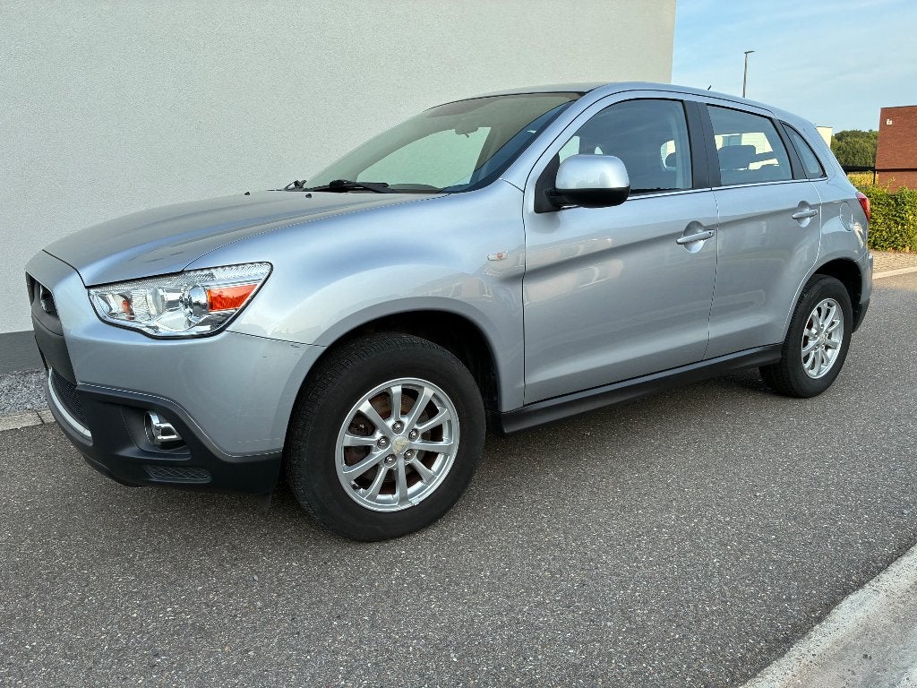 Mitsubishi asx diesel, Auto's, Mitsubishi, Voorwielaandrijving, Euro 5, Stof, Zwart