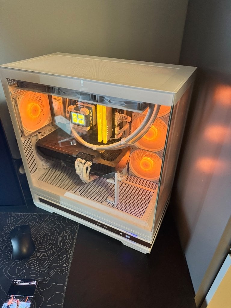 Witte Gaming PC | Ryzen 7 7800X3D | RX 9070 XT | 32GB DDR5, Computers en Software, Ophalen, Custom Gaming Pc, 32 GB, Zo goed als nieuw