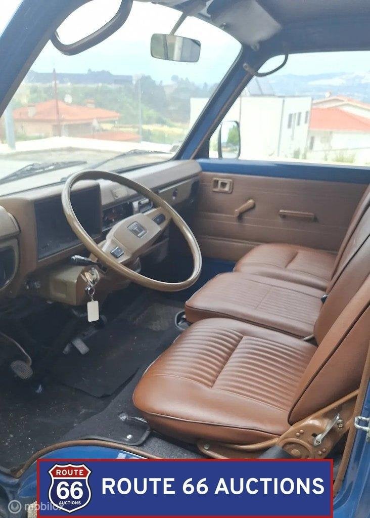 Toyota HIACE LH20 | 1981 | Route 66 Auctions, Zwart, Bedrijf, Handgeschakeld, Overige carrosserie