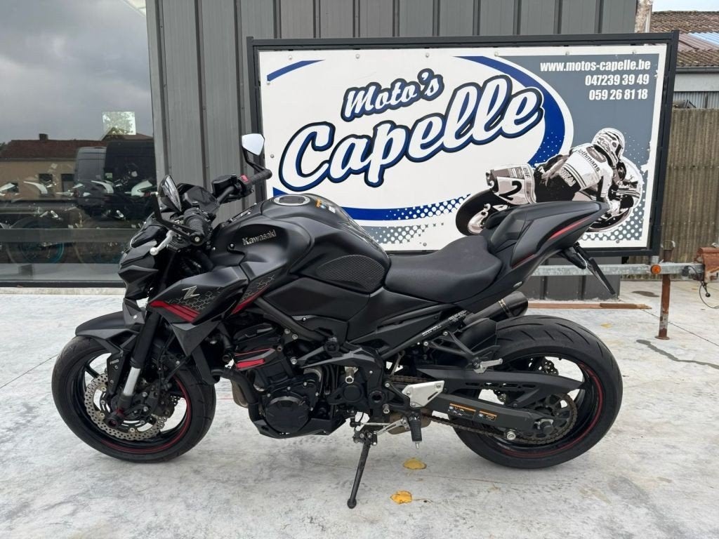 Kawasaki	Z900 Performance, Motos, Entreprise, Plus de 35 kW, 900 cm³