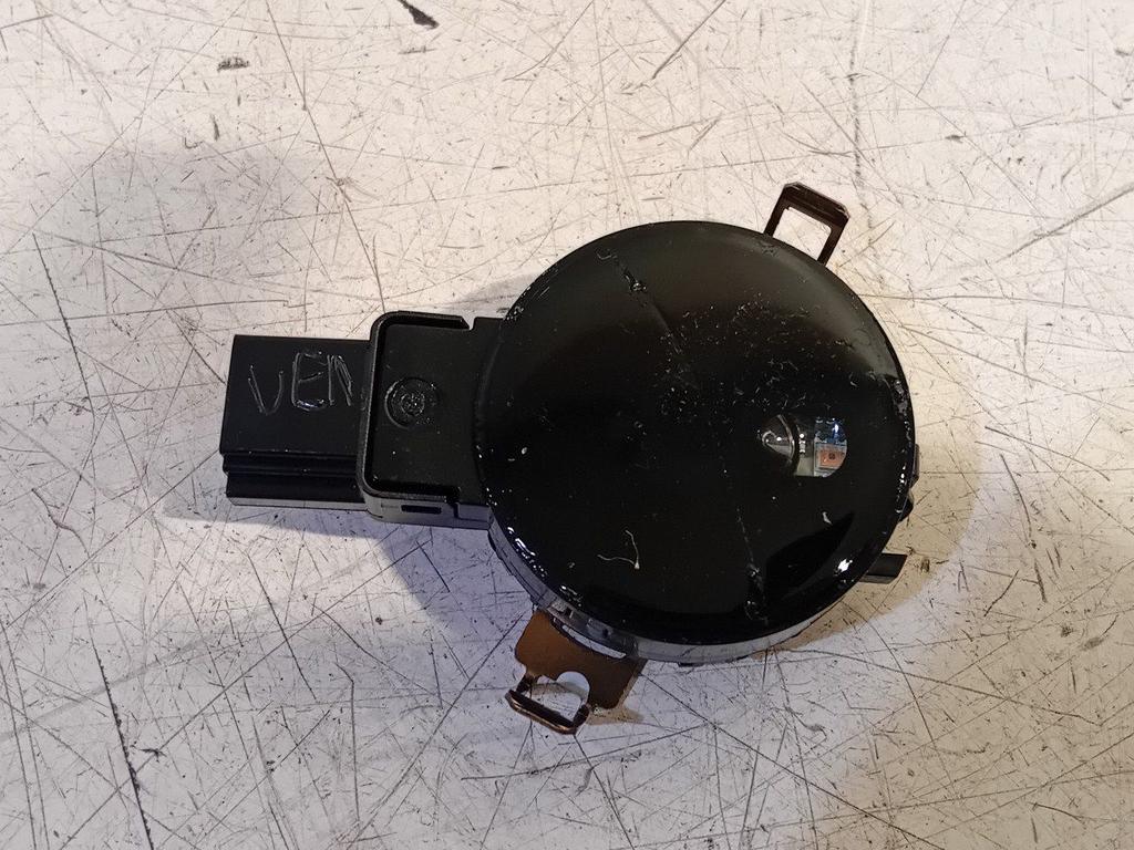 Regensensor Renault Captur, Onderdelen@venauto.nl, Van der Ven Autorecycling B.V., Gebruikt, Ettenseweg 76, 4706 PB Roosendaal, The Netherlands
