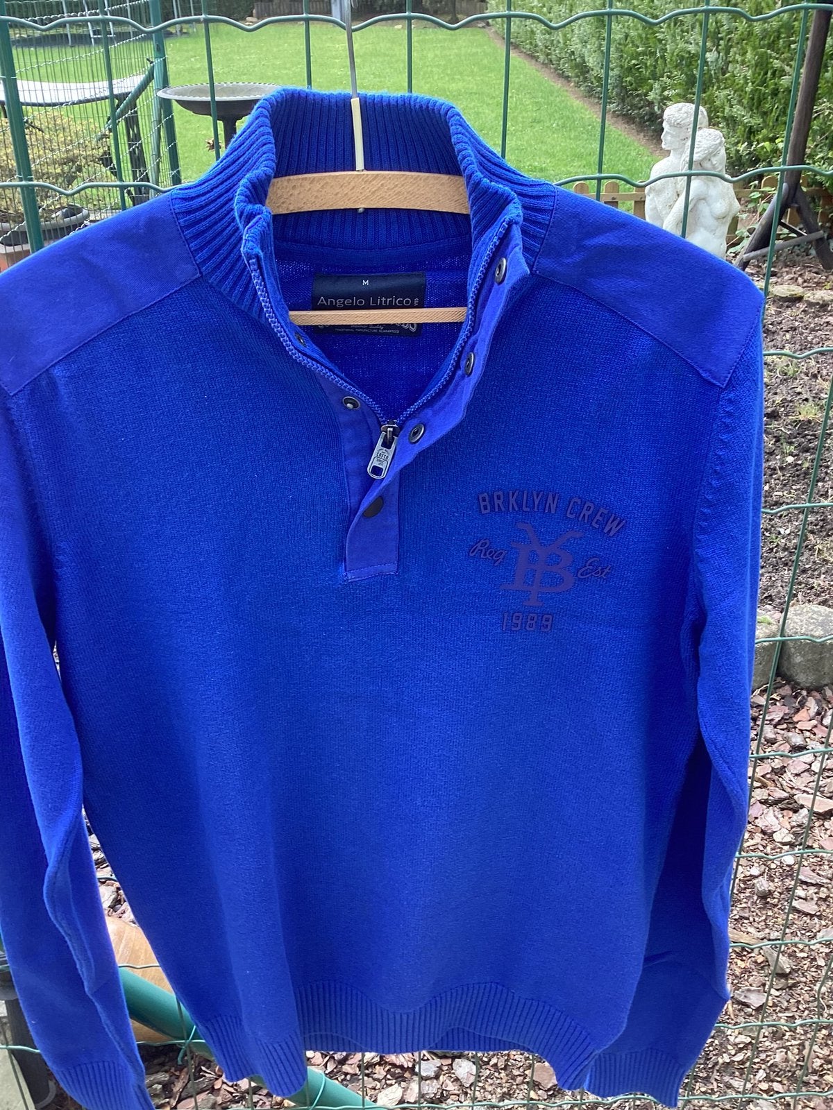 Pull bleu roi pour homme - taille M, Enlèvement