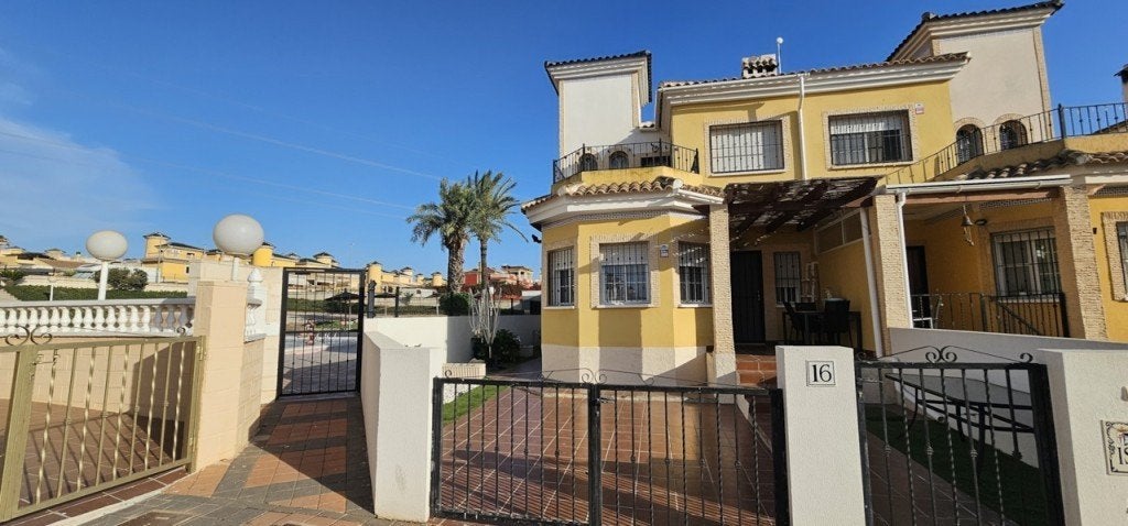 Maison mitoyenne à vendre à Lo Crispin, Algorfa, Immo, Étranger, Village, 101 m², Maison d'habitation, Lo Crispin