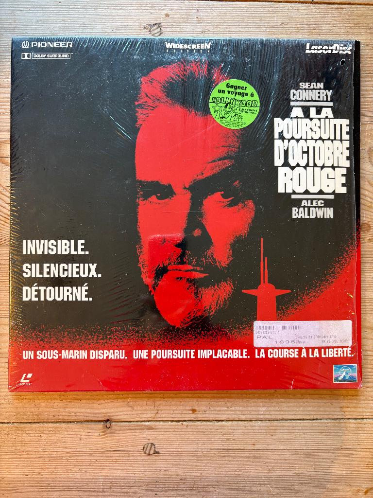 LaserDisc — Chasing Red October — Breedbeeld, Verzamelen, Ophalen of Verzenden, Zo goed als nieuw, Film