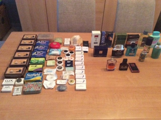 Te koop zeep + After schave, Enlèvement ou Envoi, Neuf