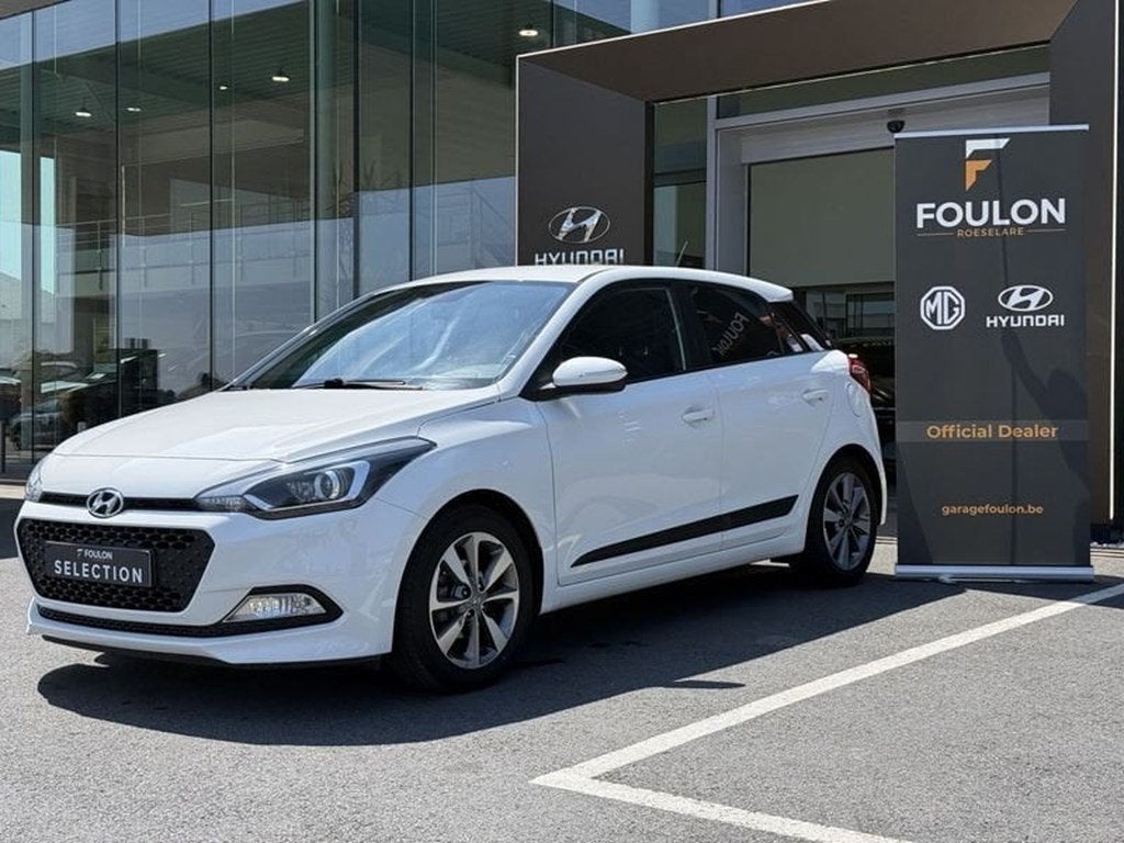 Hyundai i20 1.2 Benzine Twist Technopack - Special Edition, Euro 6, Boîte manuelle, Noir, 5 places