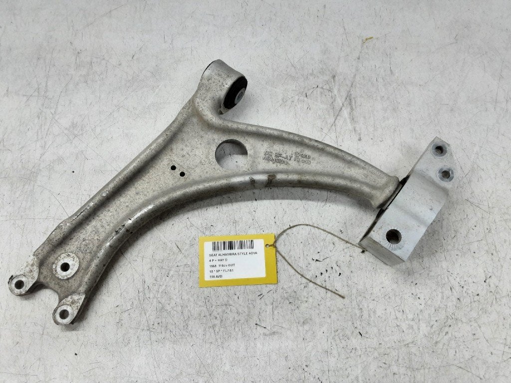 BRAS DE SUSPENSION AVANT DROIT (TRIANGLE) Alhambra (7N), Seat Deutschland GmbH, Service@seat.de, Utilisé, Seat
