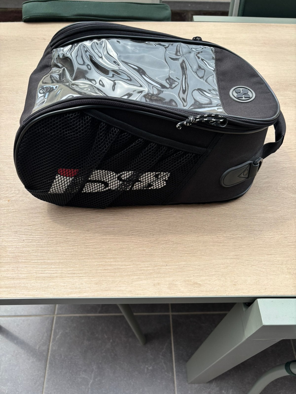 Tanktas IXS te koop met magneetjes, Motoren, Ophalen, Gebruikt