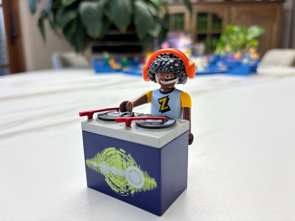 Playmobil 5377 DJ Z avec platine Special Plus, Enfants & Bébés, Jouets | Playmobil, Enlèvement ou Envoi, Special plus, Comme neuf