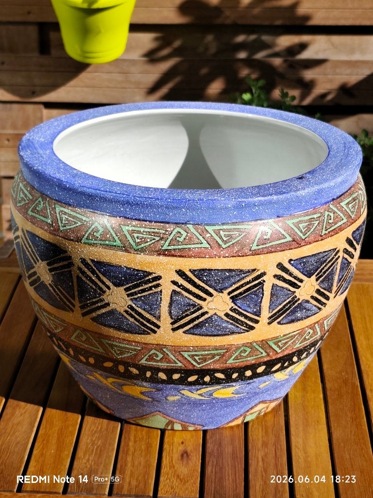 Grand cache-pot motifs mexicains, Enlèvement