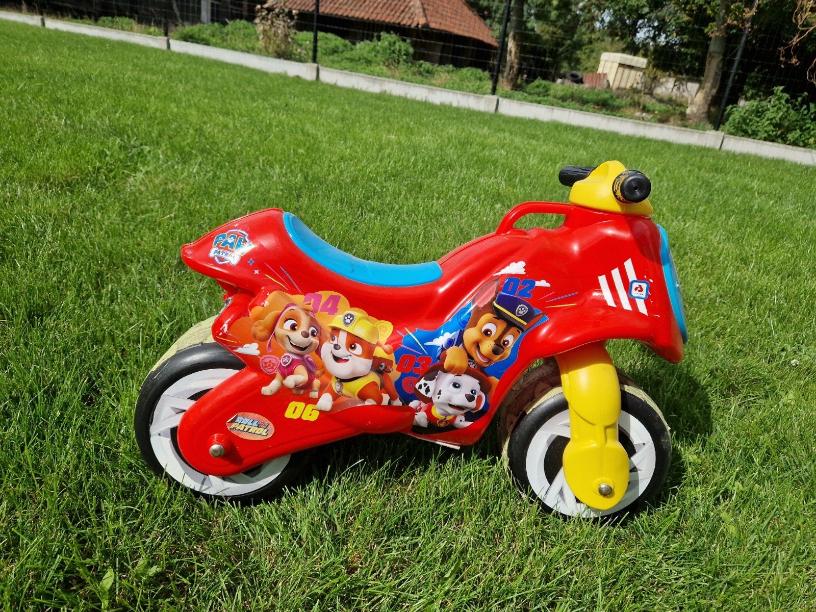 Moto Paw Patrol, Ophalen