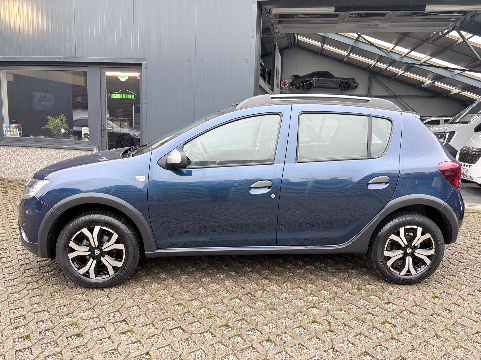 Dacia Sandero stepway - Benzine - Slechts 50000 km !, Auto's, Dacia, Voorwielaandrijving, 898 cc, Stof, Gebruikt