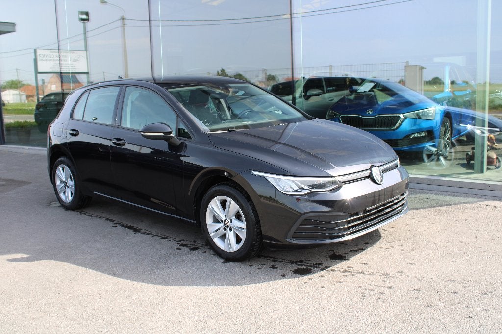 VOLKSWAGEN GOLF VIII 1.0 TSI OPF AC-NAVI-ALU V-APP C, 121 g/km, Stof, https://public.car-pass.be/vhr/f32faf5f-fd8b-499c-91d4-9c91201fbe2e