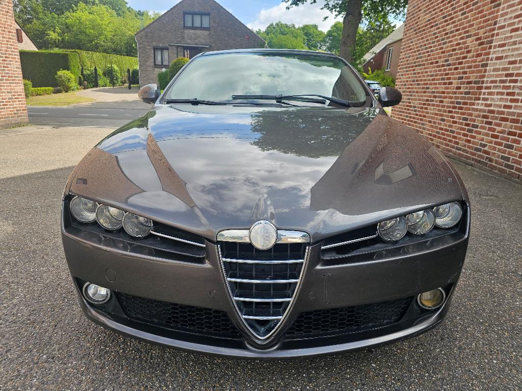 Alfa Romeo159/1.9 JTD120pk(Bouw2006/218.000km)1-ste EIGENAAR, Auto's, Alfa Romeo, 4 cilinders, 1600 cc, Leder, Bedrijf