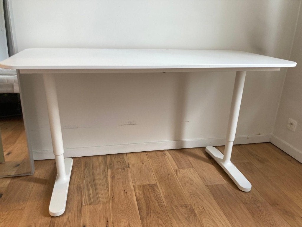 verstelbaar bureau, Huis en Inrichting, Bureaus, Ophalen, 160 cm, Gebruikt, In hoogte verstelbaar