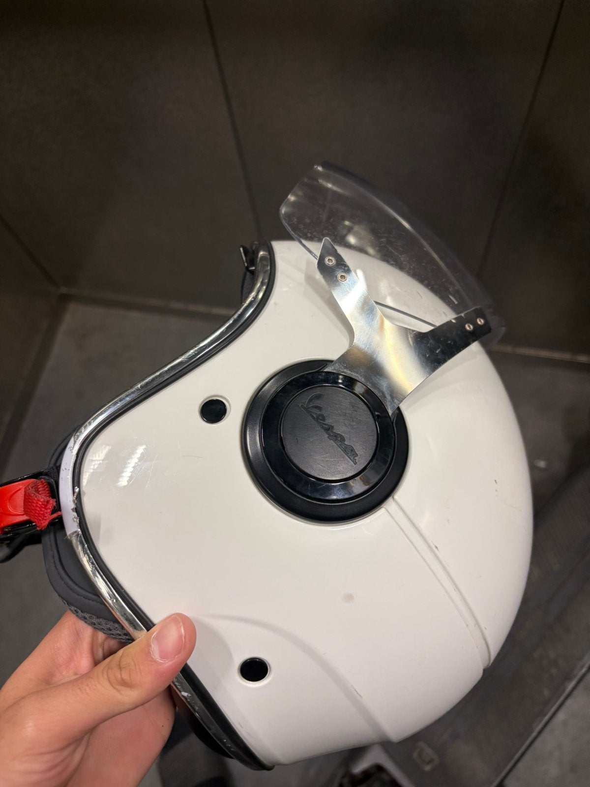 Vespa helm en beenkleed gebruikt, Motoren, Ophalen