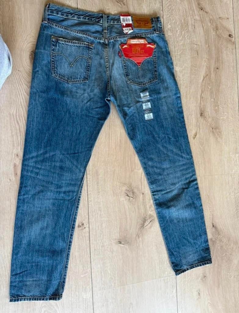 Jeans Levis originaux, Vêtements | Hommes, Jeans, Enlèvement ou Envoi, Neuf, Bleu, Autres tailles de jeans